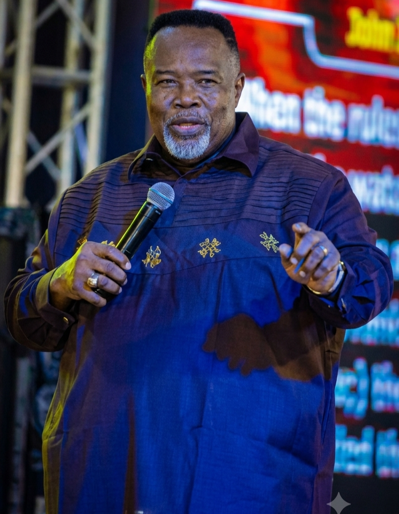 Rev. Don Odunze preaching at a conference